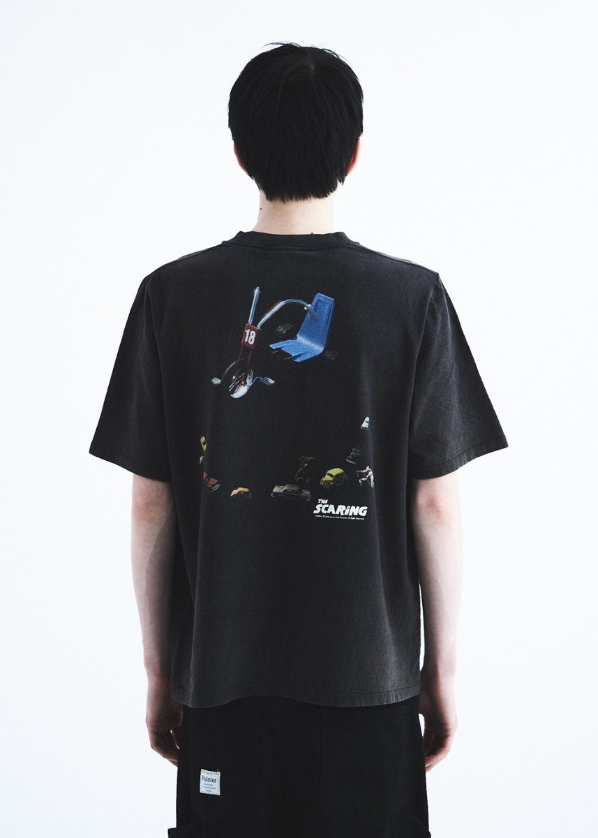画像4: DAIRIKU/"The Scaring" Movie Printed H-S Tee（Sunburn Black）［プリントT-26秋冬］ (4)