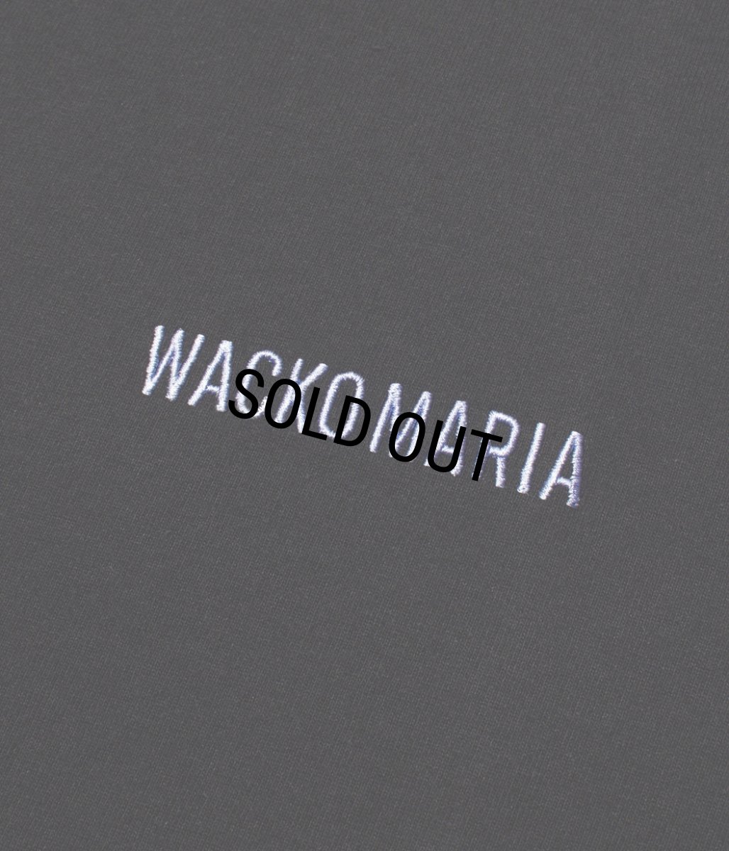 画像2: WACKO MARIA/WASHED HEAVY WEIGHT T-SHIRT（BLACK）［刺繍T-26秋冬］ (2)