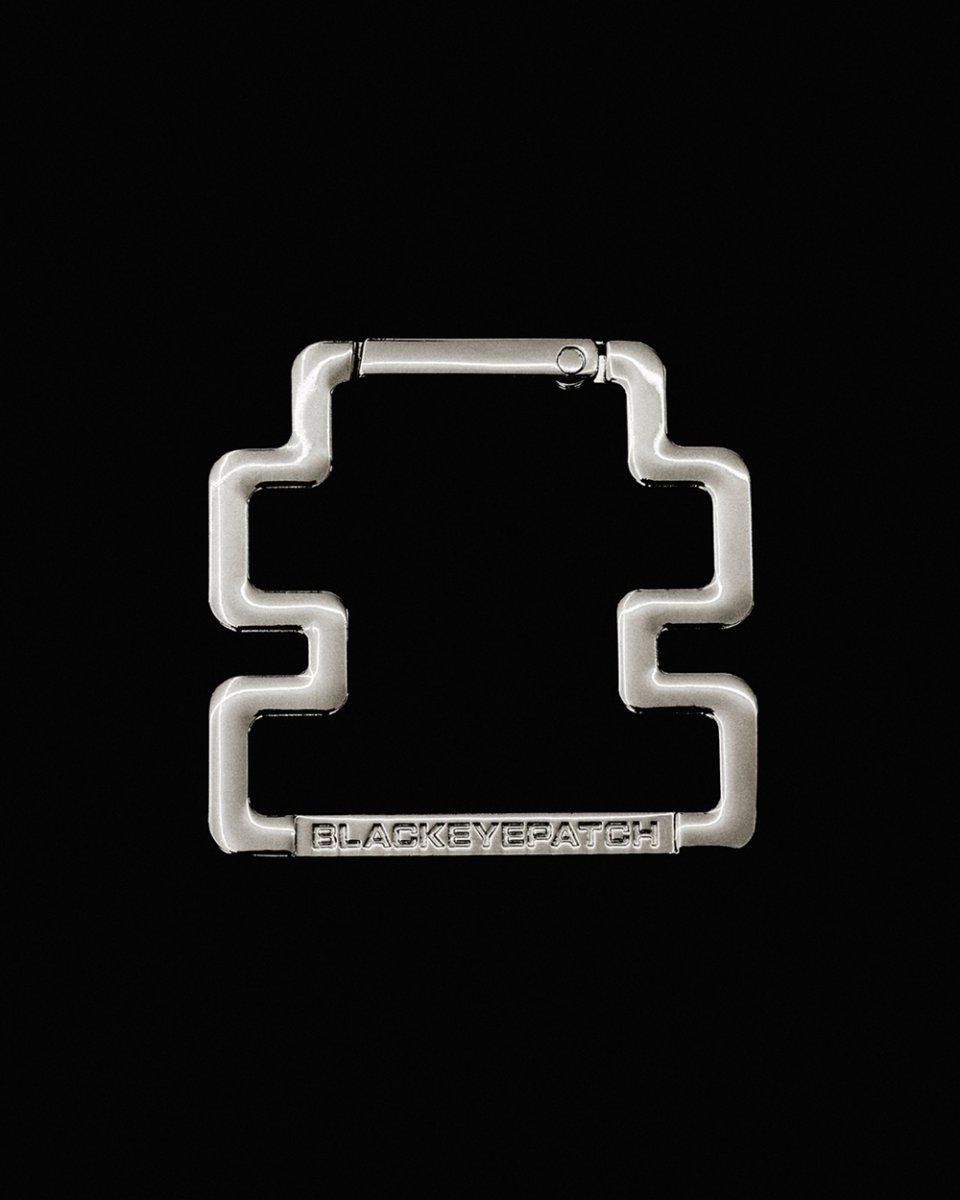 画像3: BlackEyePatch/OG LABEL SHAPED CARABINER（SILVER） (3)