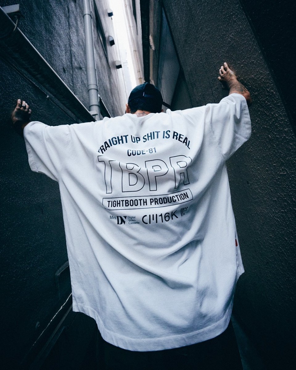 画像4: TIGHTBOOTH/STRAIGHT UP S/S T-SHIRT（Black）［ストレートアップT-26秋冬］ (4)