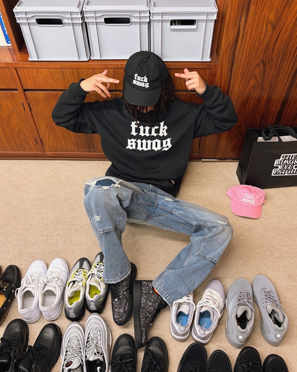 画像3: BlackEyePatch/FUCK SWAG CREW SWEAT（BLACK） (3)