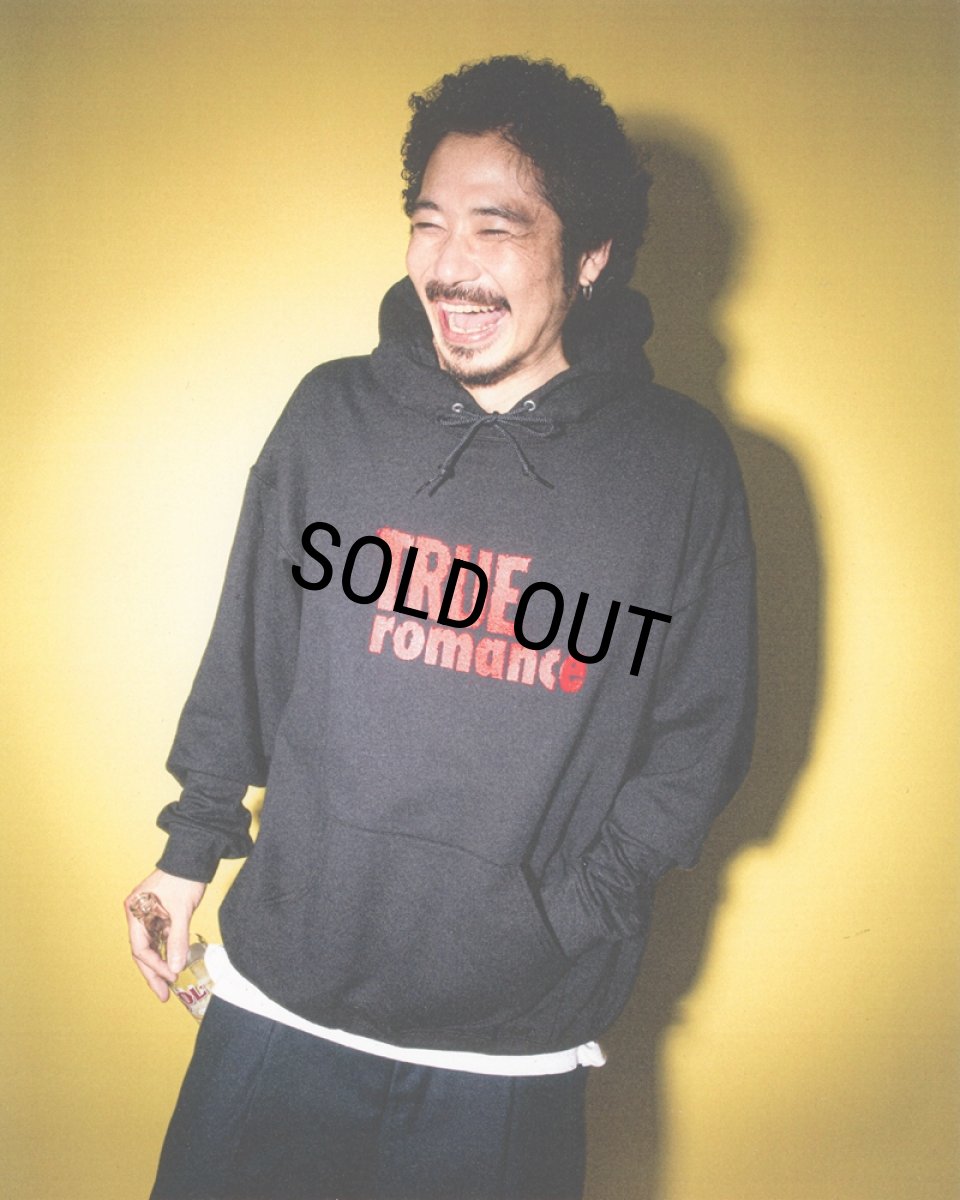 画像3: WACKO MARIA/TRUE ROMANCE / HOODED SWEAT SHIRT（BLACK）［プルオーバーパーカー-26秋冬］ (3)
