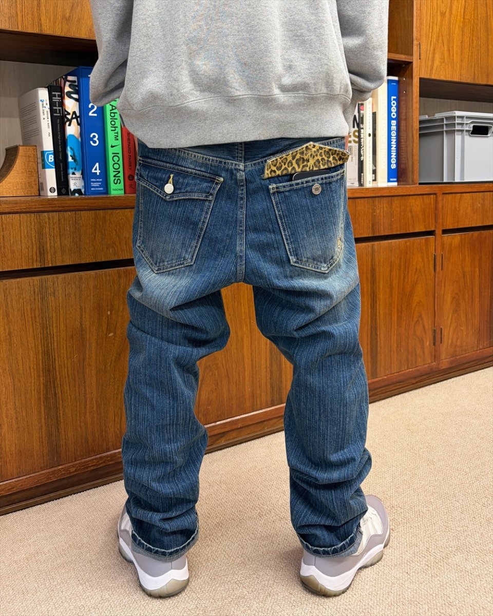 画像4: BlackEyePatch/LEOPARD FLAP SLIM FIT JEANS（INDIGO） (4)