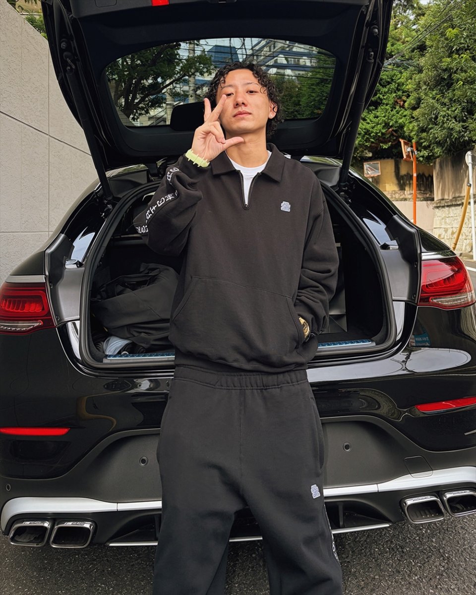 画像4: BlackEyePatch/KANJI TAPED HEAVYWEIGHT SWEAT PANTS（BLACK） (4)