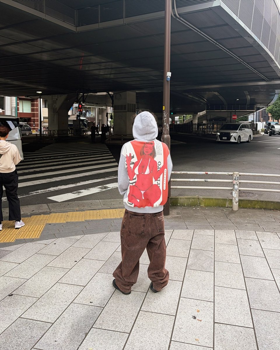 画像4: BlackEyePatch/T-REX OG LABEL HOODIE（BLACK） (4)