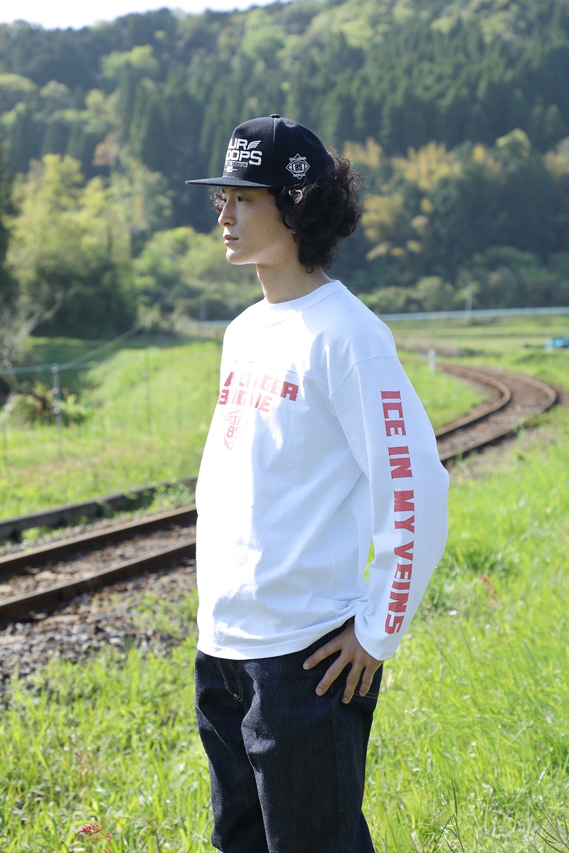 CHALLENGER/HEAVY WEIGHT BRIGADE TEE(ホワイト)[ヘビーウエイト
