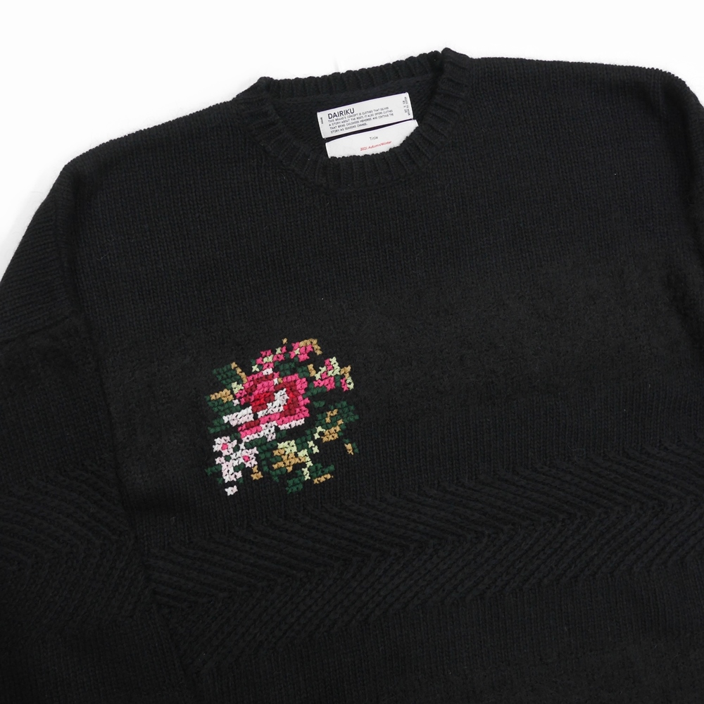 DAIRIKU/Flower Cross Embroidery Border Knit（ブラック）［フラワー 