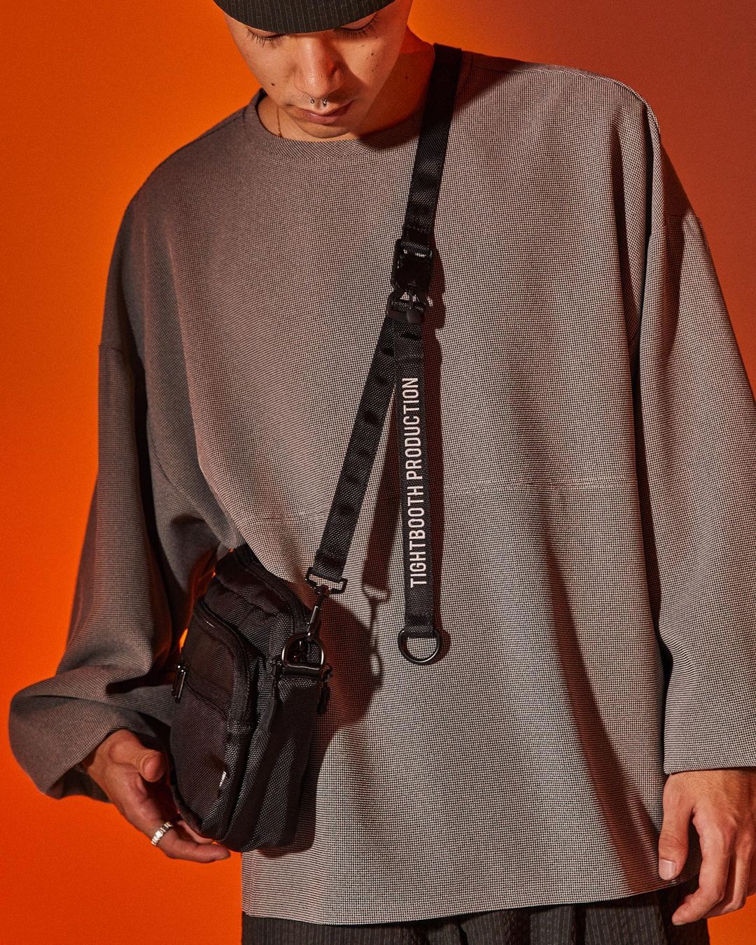 大人気の tightbooth LOGO BELT POUCH kids-nurie.com