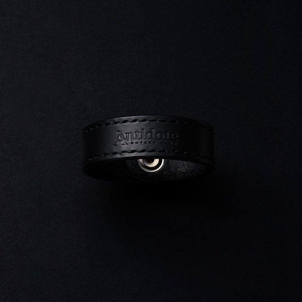 画像2: ANTIDOTE BUYERS CLUB/Leather Wristband（Black） (2)