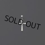 画像: ANTIDOTE BUYERS CLUB/Engraved Tiny Cross Pendant（Silver）