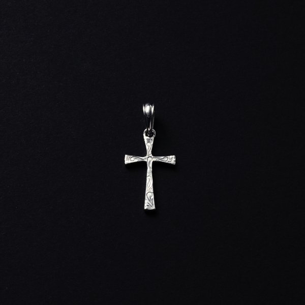 画像1: ANTIDOTE BUYERS CLUB/Engraved Tiny Cross Pendant（Silver）［タイニークロスペンダント］ (1)