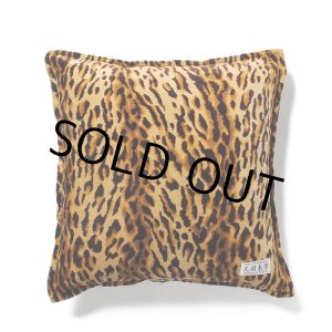 画像: WACKO MARIA/LEOPARD VELVET CUSHION（BROWN）［レオパードベルベットクッション-23春夏］