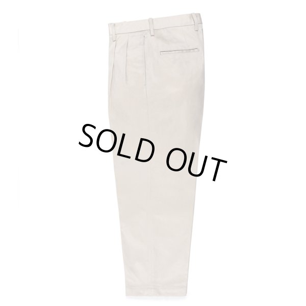 WACKO MARIA/DOUBLE PLEATED CHINO TROUSERS（WHITE）［ツータックチノ