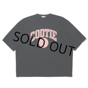 画像: COOTIE PRODUCTIONS/Print Oversized Tee（COLLEGE）（Black）［オーバーサイズT-23春夏］