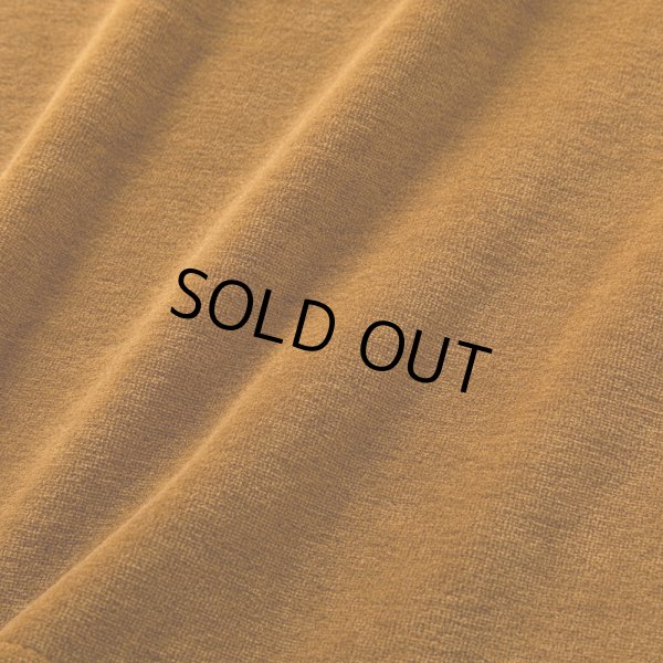 画像4: CALEE/CALEE Logo velour wide shilhouette s/s cutsew（Mustard） 【40%OFF】［ベロアワイドシルエットT-23春夏］ (4)