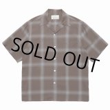 画像: WACKO MARIA/OMBRE CHECK OPEN COLLAR SHIRT（BROWN）［オンブレチェックオープンカラーシャツ-23春夏］