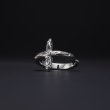 画像1: ANTIDOTE BUYERS CLUB/Engraved Cross Ring（Silver） (1)