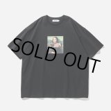 画像: TIGHTBOOTH/SIT ON IT T-SHIRT（Black）［プリントT-23夏］