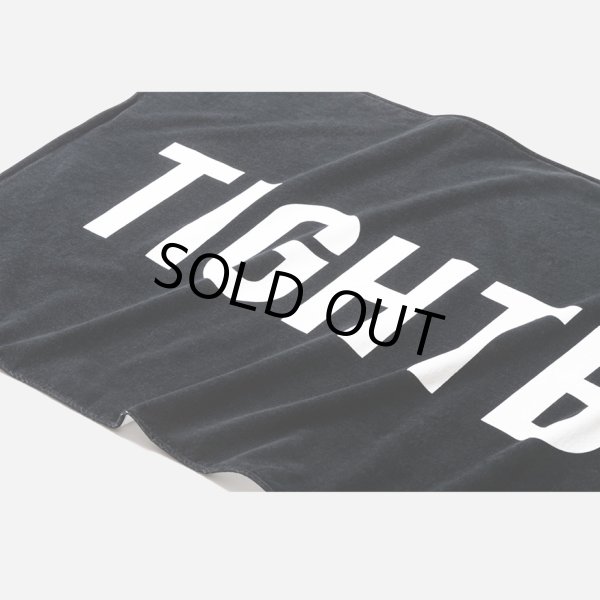 画像2: TIGHTBOOTH/LOGO BEACH TOWEL（Black） 【20%OFF】［ビーチタオル-23夏］ (2)