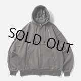 画像: TIGHTBOOTH/PYRAMID ZIP HOODIE（Charcoal）［ジップフーディー-23秋冬］
