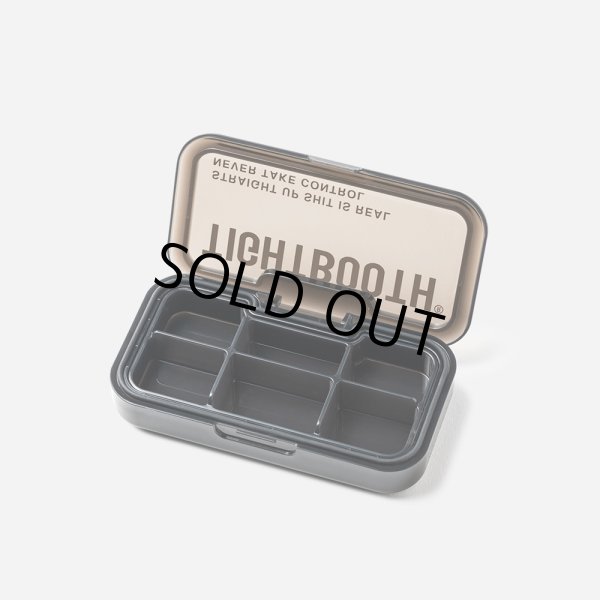 画像2: TIGHTBOOTH/COMPACT PILL CASE（Clear Black）［コンパクトピルケース-23秋冬］ (2)