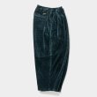 画像3: TIGHTBOOTH/KNIT CORD BALLOON PANTS（Forest） 【20%OFF】［コーデュロイバルーンパンツ-23秋冬］ (3)