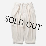画像: TIGHTBOOTH/KNIT CORD BALLOON PANTS（White）［コーデュロイバルーンパンツ-23秋冬］