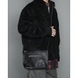 画像7: CALEE/STUDS LEATHER BODY BAG（BLACK）［スタッズレザーボディーバッグ-23秋冬］ (7)