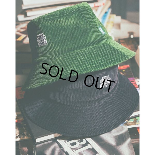 画像3: BlackEyePatch/SMALL OG LABEL BUCKET HAT（GREEN） (3)