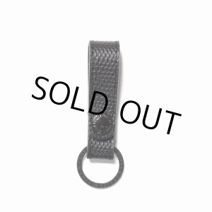 画像: WACKO MARIA/EMBOSS LEATHER KEY HOLDER（LIZARD）（BLACK/BLACK）［レザーキーホルダー-24秋冬］