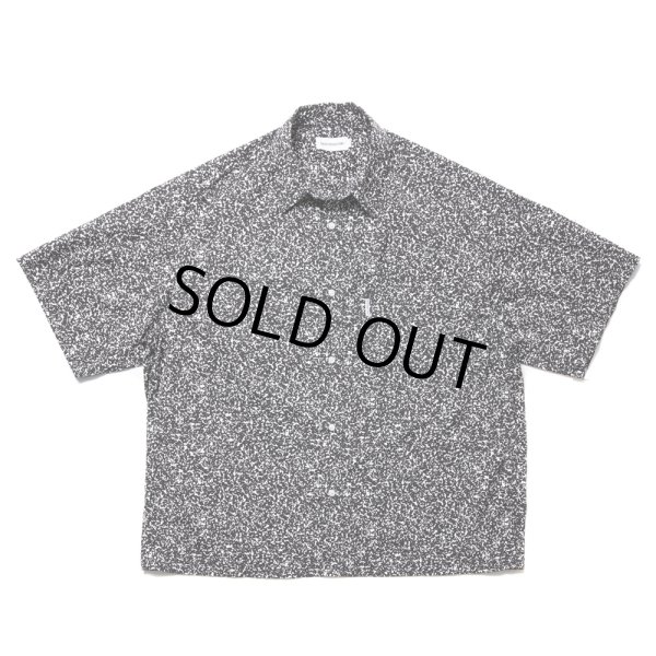画像1: COOTIE PRODUCTIONS/Allover Printed Broad S/S Shirt（Black）［総柄ブロードシャツ-24春夏］ (1)
