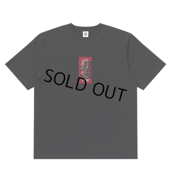 画像1: BlackEyePatch/HWC LABEL RHINESTONE TEE（BLACK） (1)