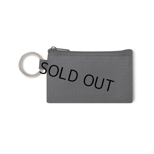 画像2: BlackEyePatch/OG LABEL NYLON KEYRING POUCH（BLACK） (2)