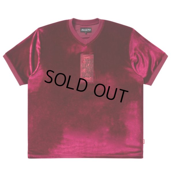 画像1: BlackEyePatch/HWC LABEL EMBROIDERED VELOUR V NECK S/S SHIRT（BURGUNDY） (1)