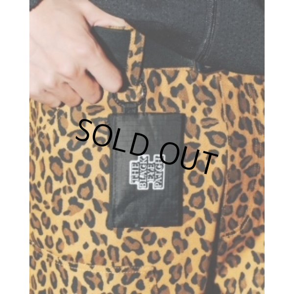 画像3: BlackEyePatch/OG LABEL NYLON KEYRING POUCH（BLACK） (3)