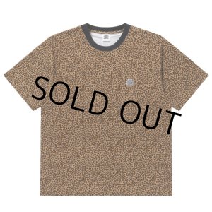 画像: BlackEyePatch/OG LABEL LEOPARD PATTERNED TEE（MULTI）
