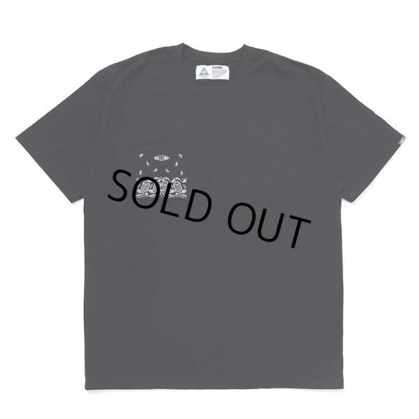 画像1: CHALLENGER/BANDANA POCKET TEE（BLACK）［刺繍ポケT-24秋冬］ (1)
