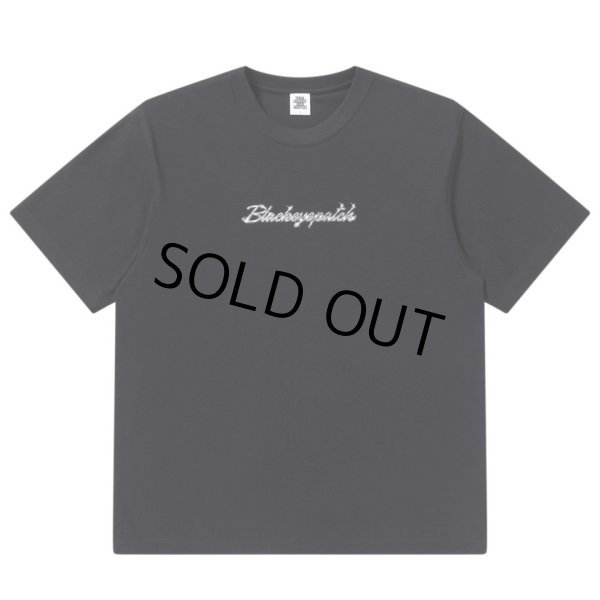 画像1: BlackEyePatch/CHROMED SCRIPT EMBLEM TEE（BLACK） (1)