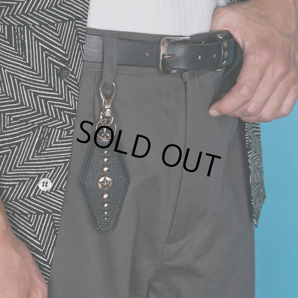 画像5: CALEE/SILVER STAR CONCHO LEATHER KEY RING ＜TYPE A＞（BLACK）［レザーキーリング-24春夏］ (5)