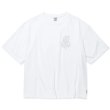 画像1: 【30%OFF】CALEE/MULTI FUNCTION DROP SHOULDER LOGO TEE（WHITE）［ドロップショルダープリントT-24春夏］ (1)