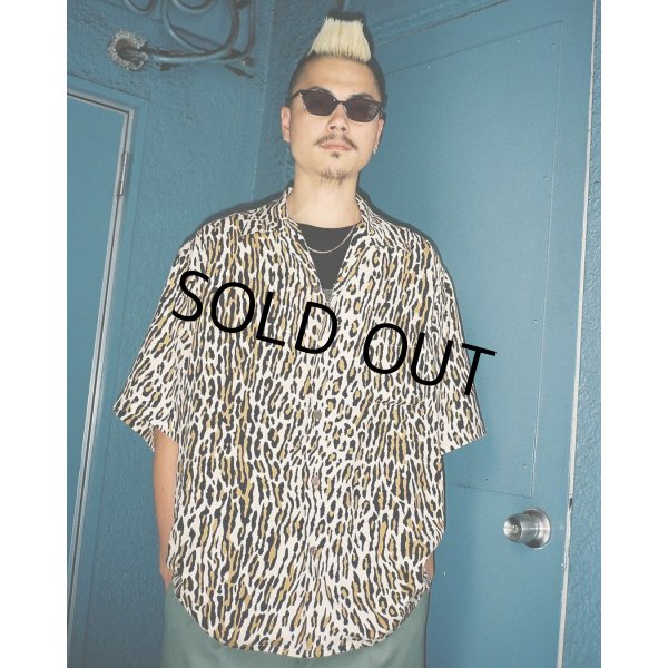 画像2: WACKO MARIA/LEOPARD HAWAIIAN SHIRT（BEIGE）［レオパードハワイアンシャツ-24秋冬］ (2)