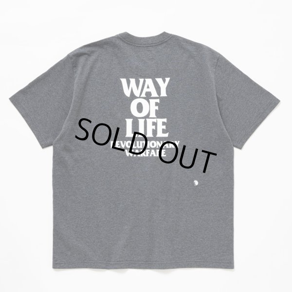 画像2: RATS/BOX LOGO WAY OF LIFE TEE（CHARCOAL）［プリントT-24秋冬］ (2)