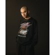 画像2: 【30%OFF】TIGHTBOOTH/INITIAL T CREW SWEAT SHIRT（Black）［クルーネックスウェット-24秋冬］ (2)