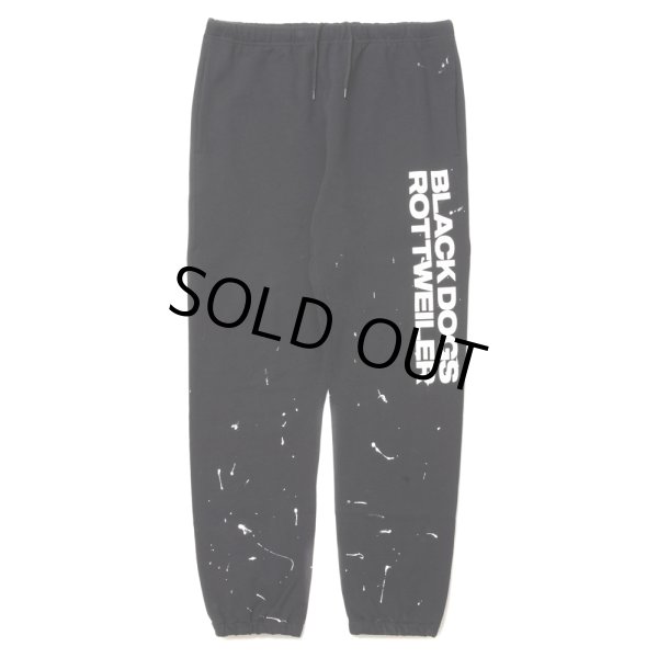 画像1: 【30%OFF】ROTTWEILER/R.W PAINTED SWEAT PANTS（BLACK）［ペイント加工スウェットパンツ-24春夏］ (1)