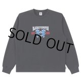 画像: BlackEyePatch/HERALDIC COLLEGE CREW SWEAT（BLACK）