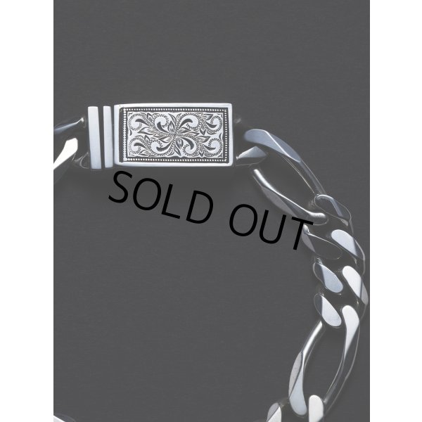 画像2: ANTIDOTE BUYERS CLUB/Engraved Box Clasp Figaro Bracelet（Silver） (2)