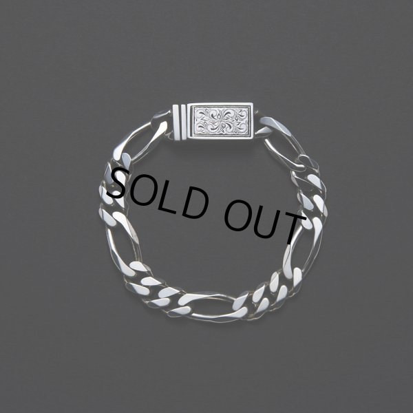 画像1: ANTIDOTE BUYERS CLUB/Engraved Box Clasp Figaro Bracelet（Silver） (1)
