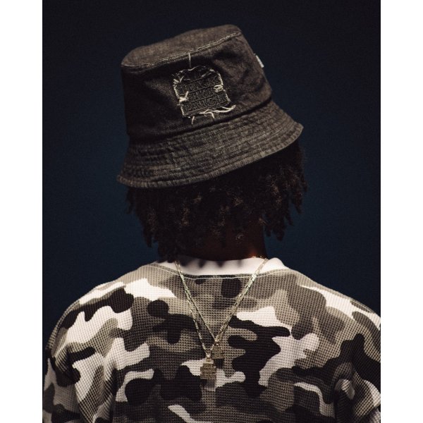 画像3: BlackEyePatch/OG LABEL PATCHED DENIM BUCKET HAT（BLACK） (3)