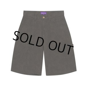 画像: BlackEyePatch/PYTHON PATTERNED BAGGY DUCK SHORTS（OLIVE）