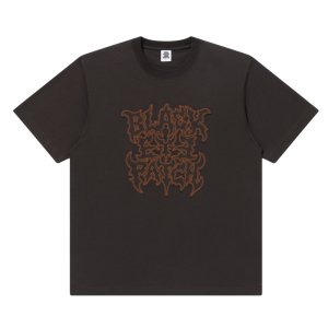 画像: BlackEyePatch/TRAP METAL STITCHED LOGO TEE（DARK BROWN）